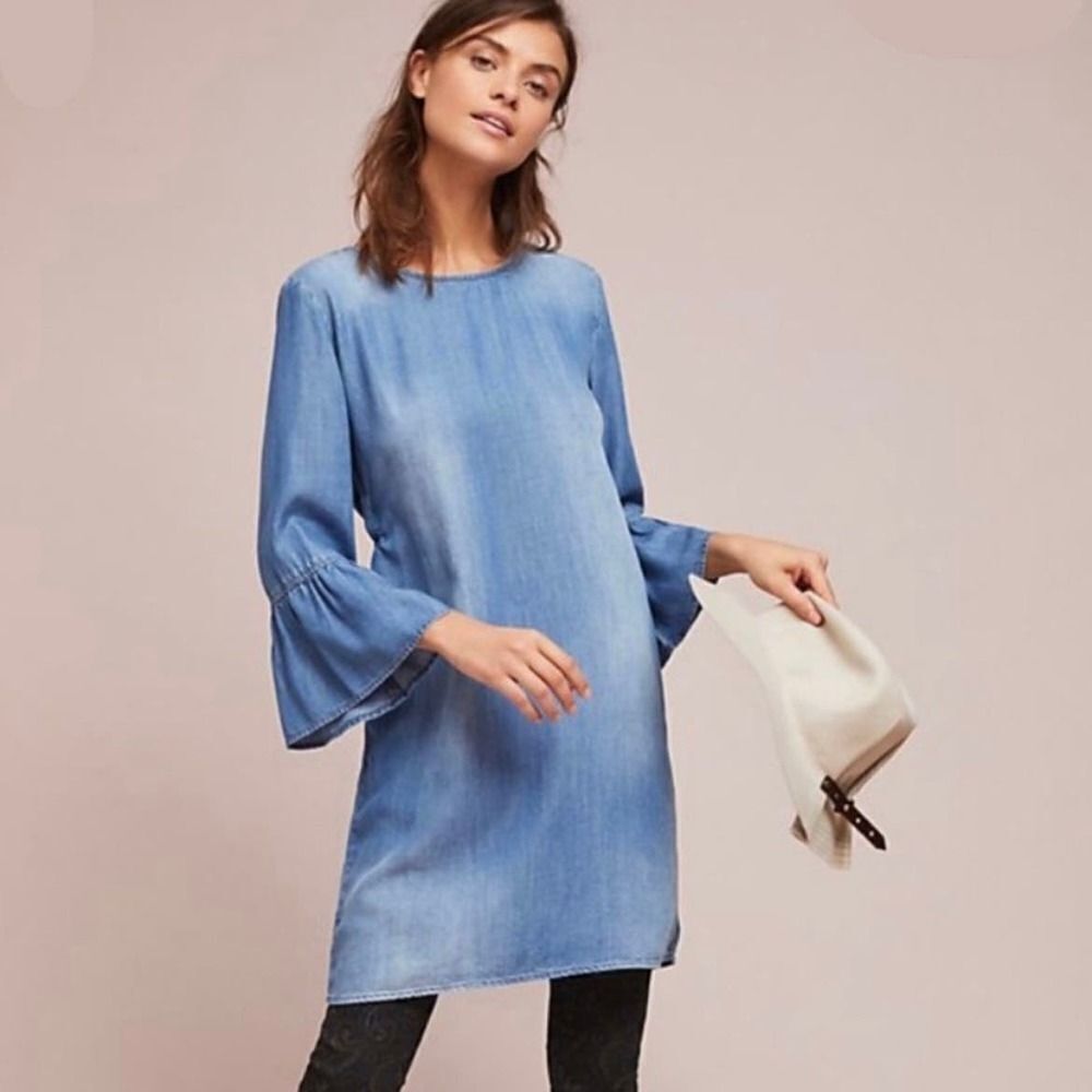 Cloth & Stone Blue Bell Sleeve Chambray Dress Size Small‎